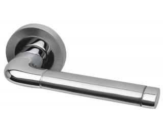 Jet Dual Finish Lever on Round Rose handle